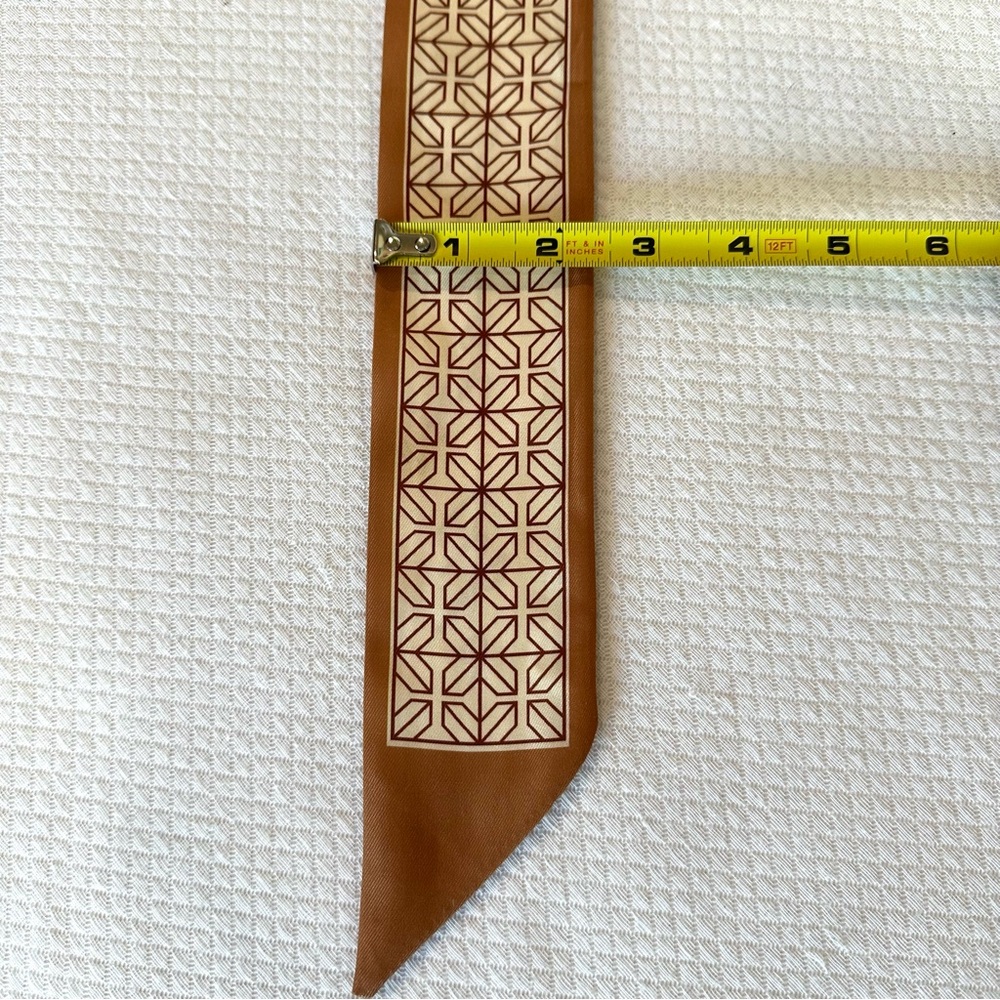 Twilly Skinny Scarf Tan & Brown Geometric Design Neck Purse Wrist Versatile - Picture 5 of 7